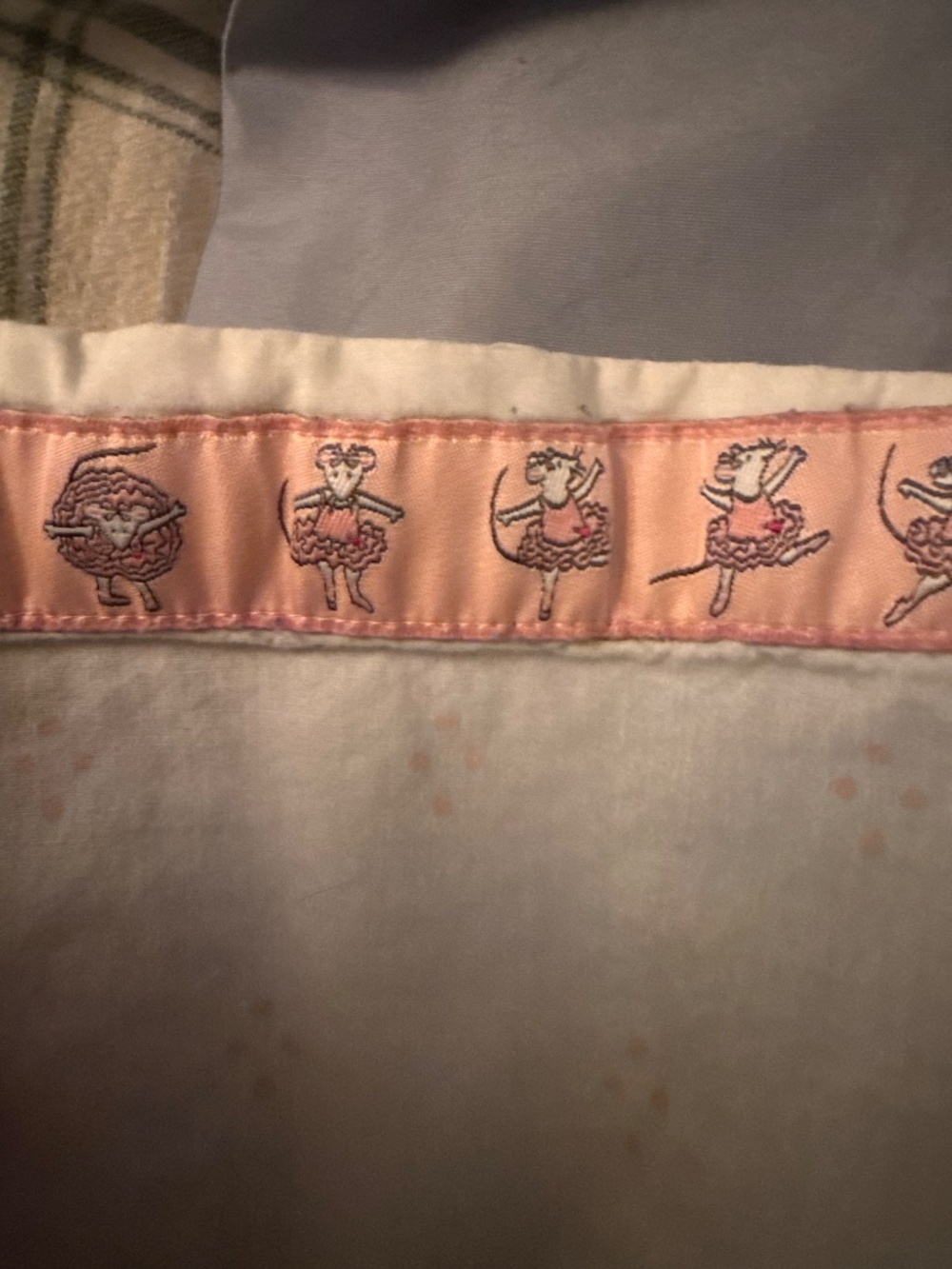 Rare! Twin Size American Girl Angelina Ballerina Girls bed sheet top sheet for g - Picture 5 of 5